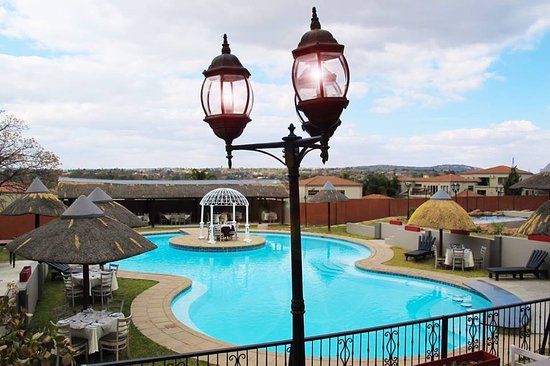 Browns of Beverly Hills